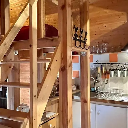 La Maisonnette De L'etape Beaujeu (Rhone)